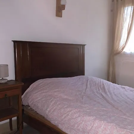 Rez-de-chaussee Avec Terrasse Privative * أولت